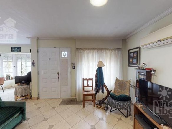 Casa en Venta- Calle 16 esquina 75 – La Plata