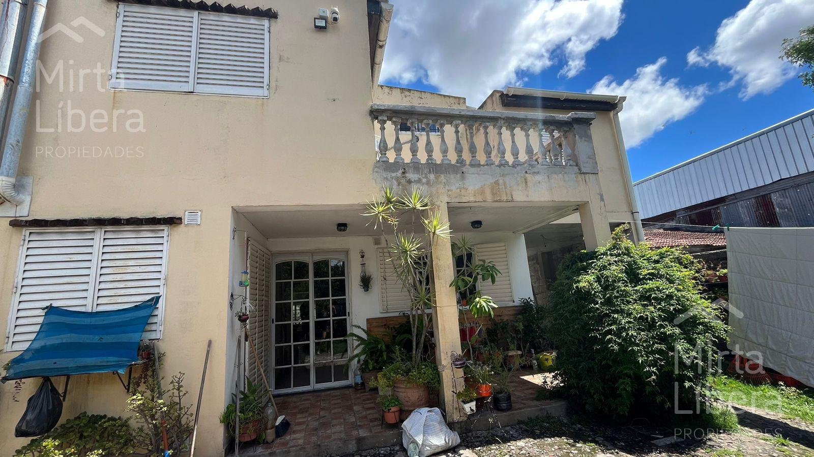 Casa en Venta- Calle 16 esquina 75 – La Plata