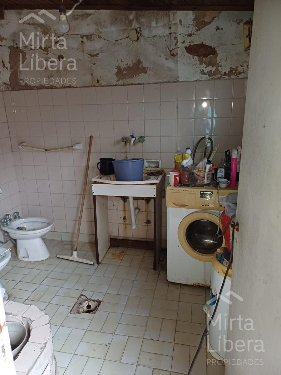 Casa Y Local en