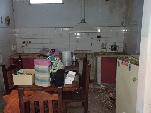 Casa Y Local en
