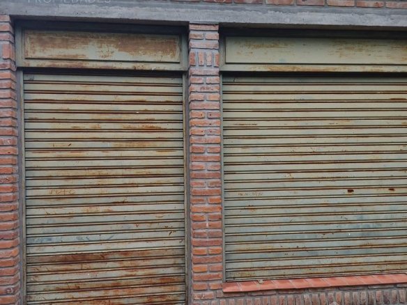 Casa Y Local en
