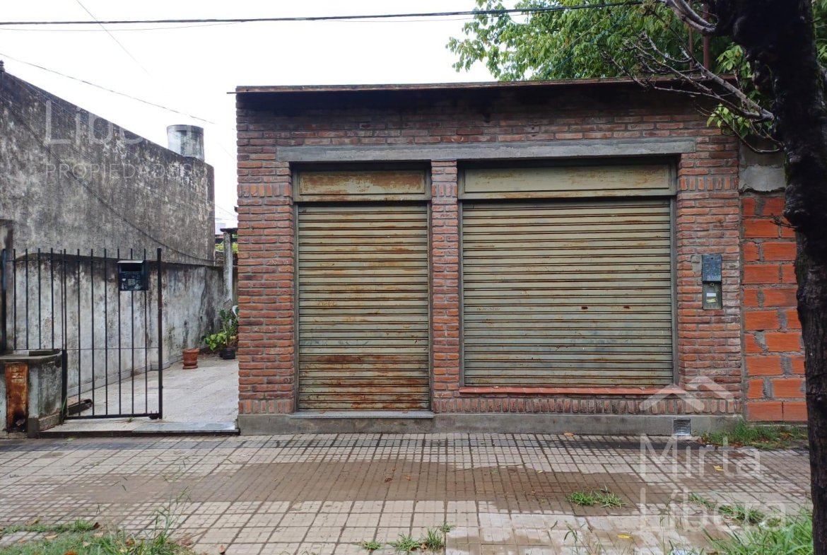 Casa Y Local en
