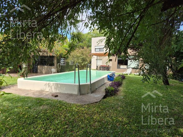 Casa en Villa Elisa