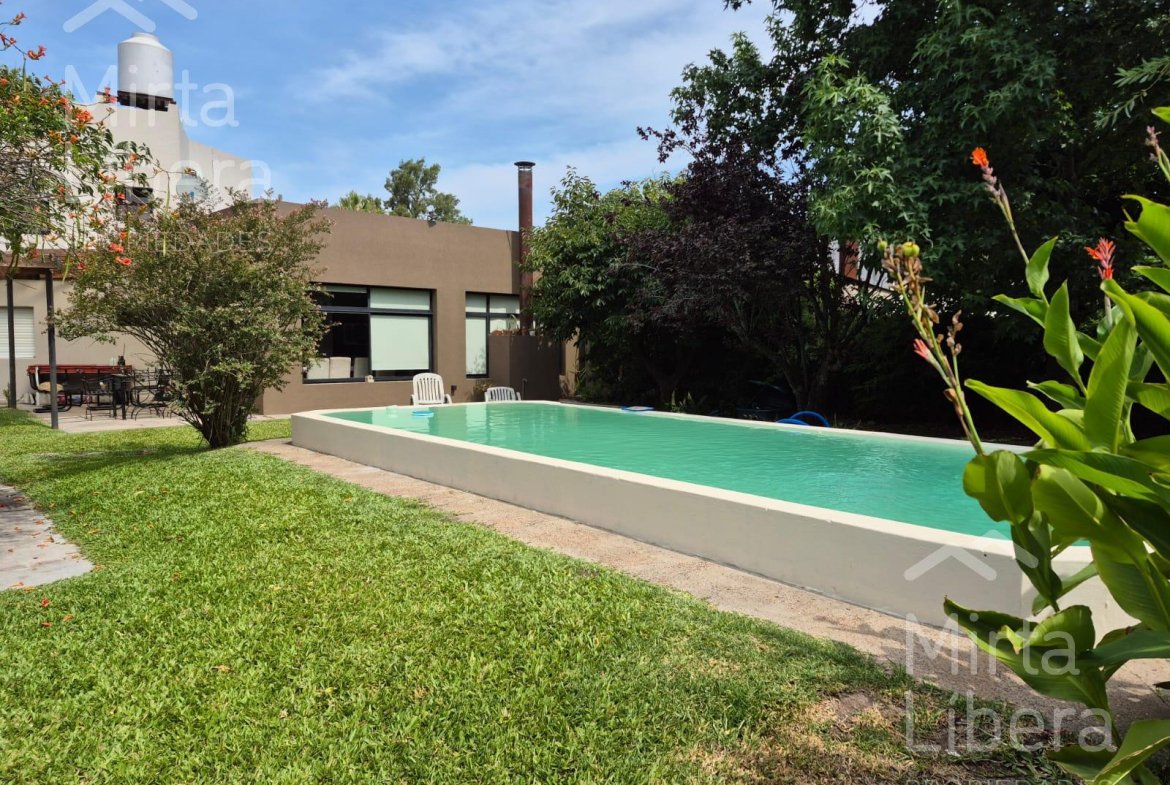 Casa en Villa Elisa