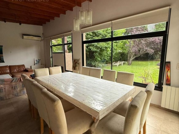 Casa en Villa Elisa