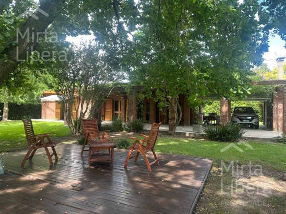 Quinta en Manuel B Gonnet