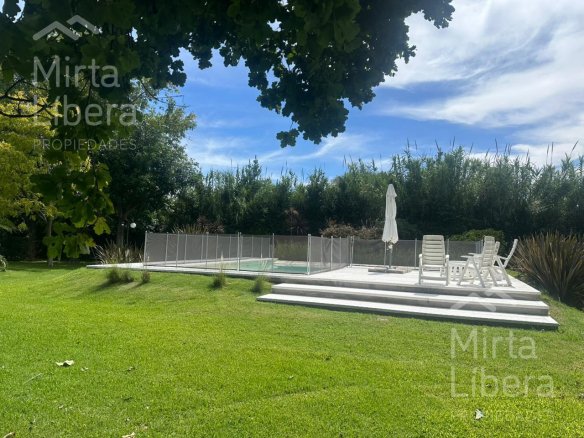 Quinta en Manuel B Gonnet