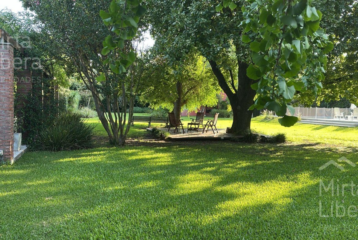 Quinta en Manuel B Gonnet